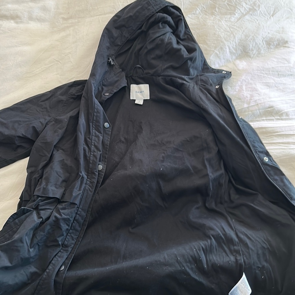 Old navy water resistant jacket